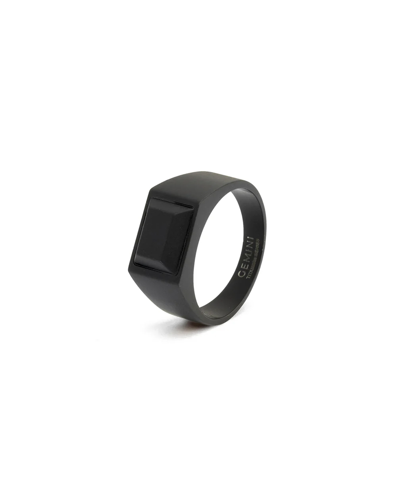 GEMINI CREDO BLACK lifestyle
