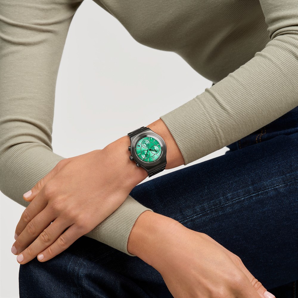 SWATCH OBSESSIVELY OBSIDIAN