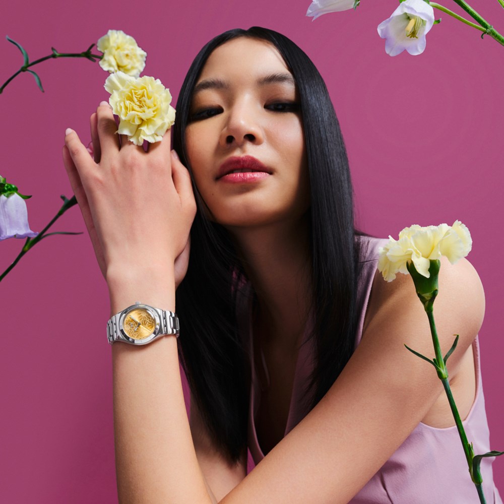 SWATCH PETAL SWIRL