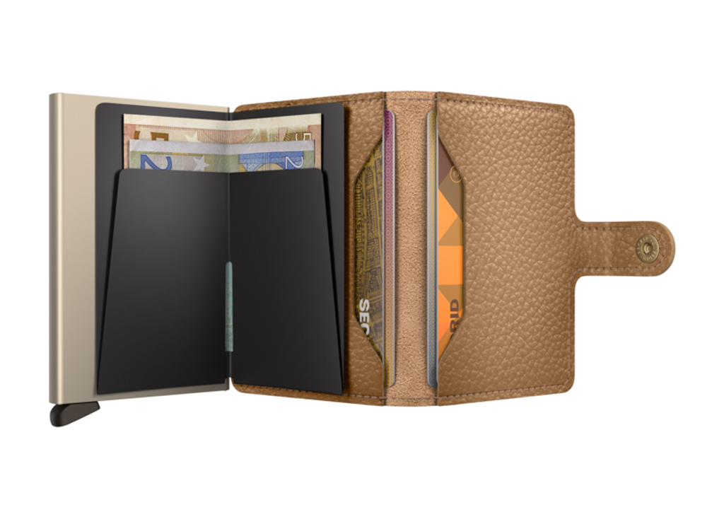 SECRID Miniwallet Pebble Capuccino lifestyle