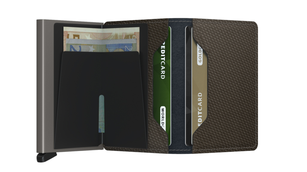 SECRID Slimwallet Carbon Khaki lifestyle