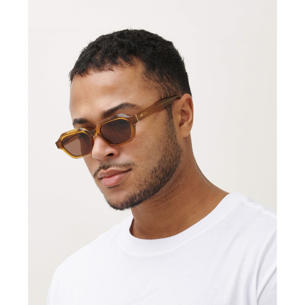 MESSYWEEKEND ANTHONY