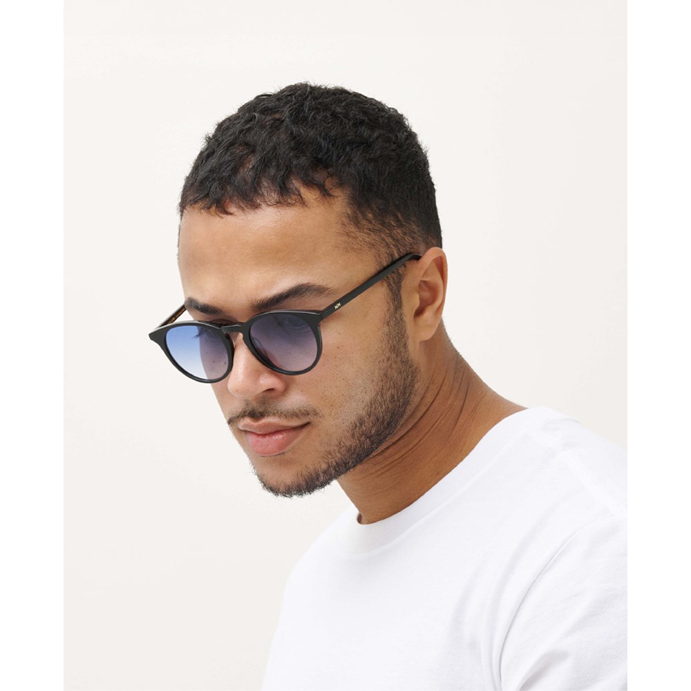 MESSYWEEKEND NEW DEPP