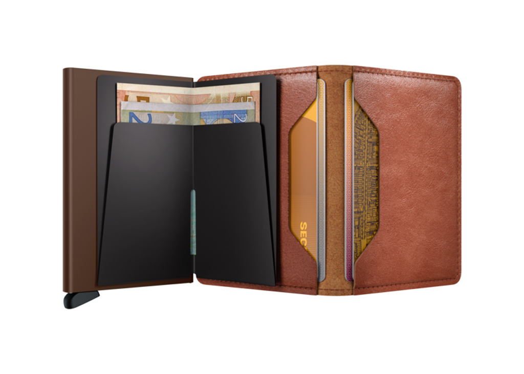 SECRID Slimwallet Vintage Cognac-Brown lifestyle