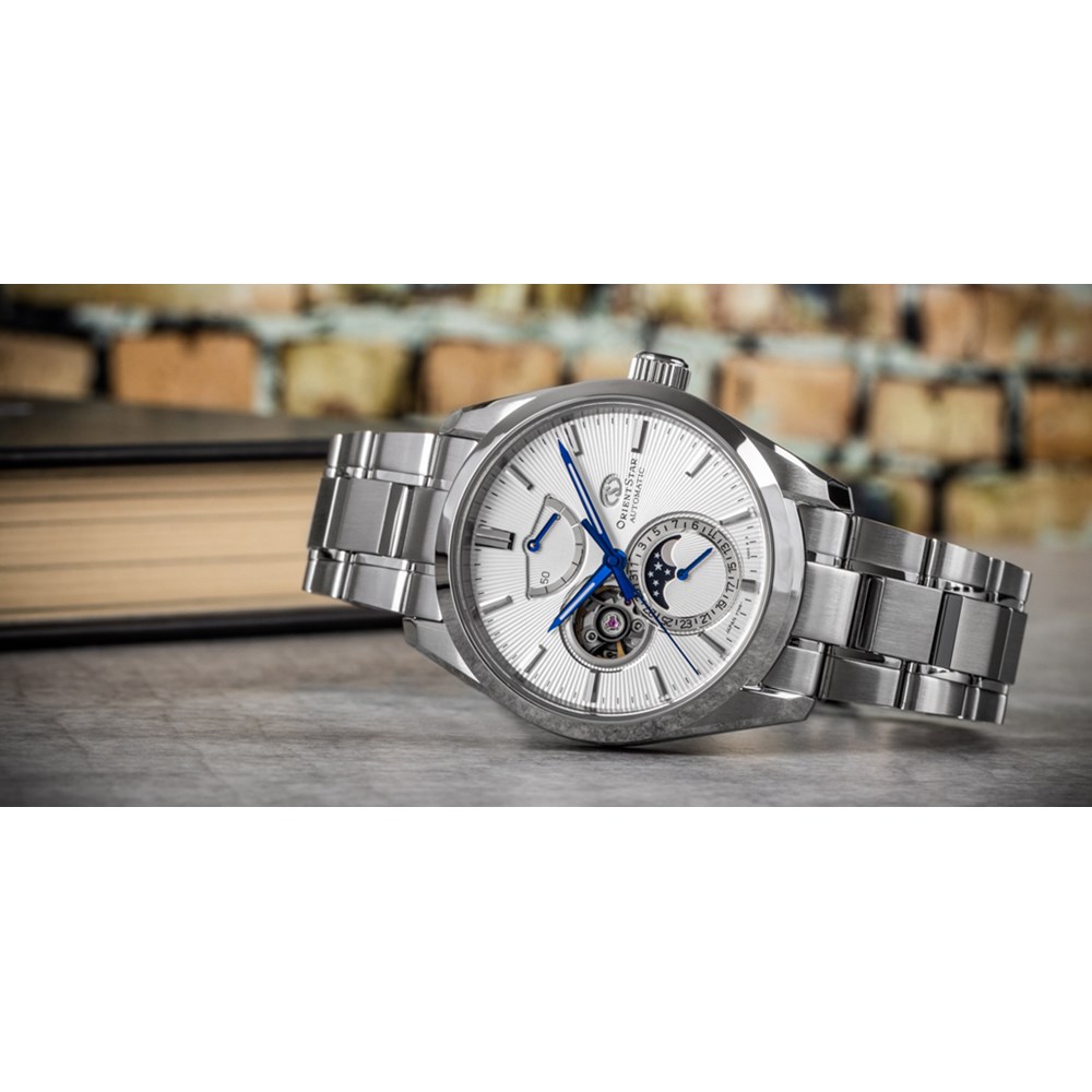 ORIENT STAR CONTEMPORARY MOONPHASE OPEN HEART AUTOMATIC