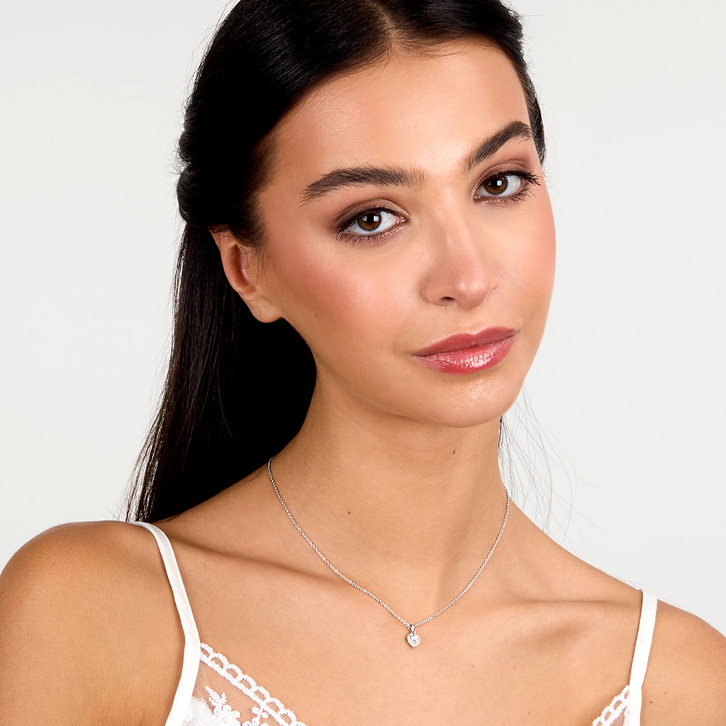 OWO JEWELRY  lifestyle