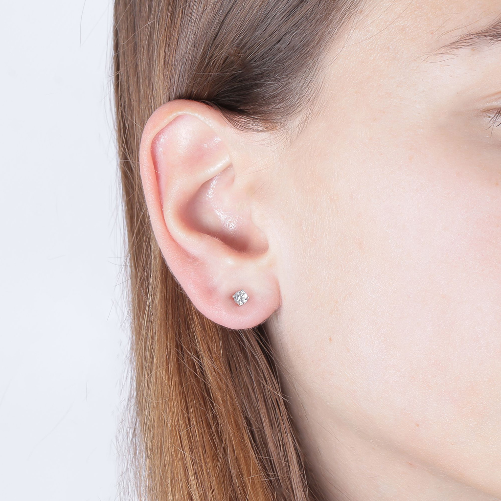 OWO JEWELRY  lifestyle