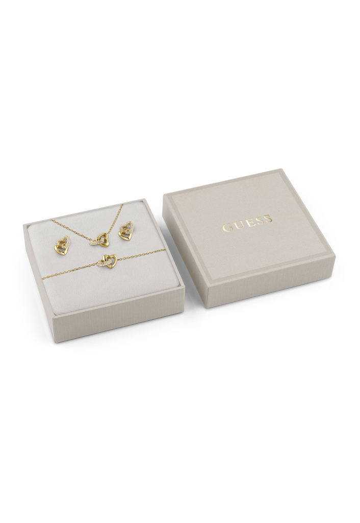 GUESS BELOVED lifestyle