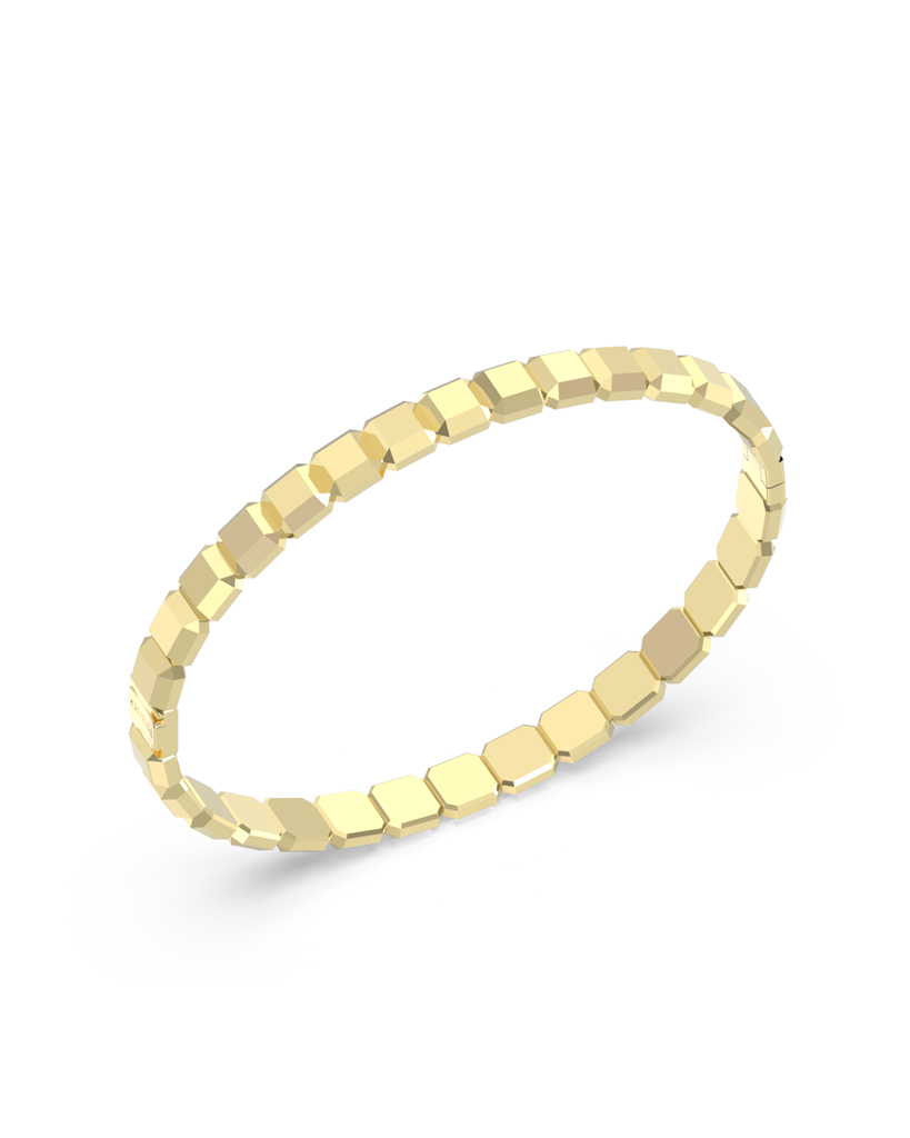 GUESS ACE OF DIAMONDS lifestyle