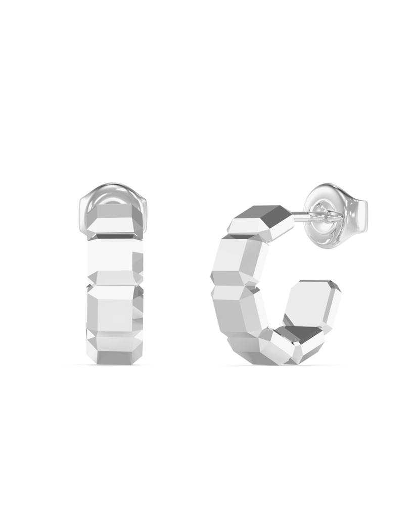 GUESS ACE OF DIAMONDS lifestyle