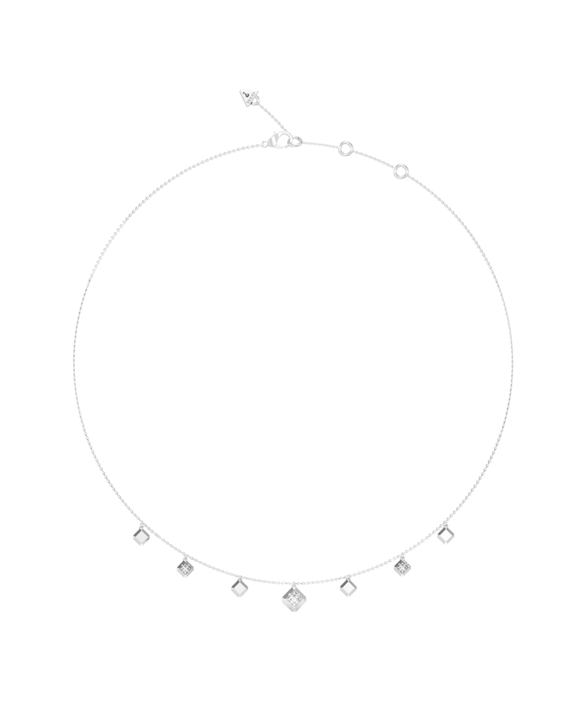 GUESS ACE OF DIAMONDS lifestyle