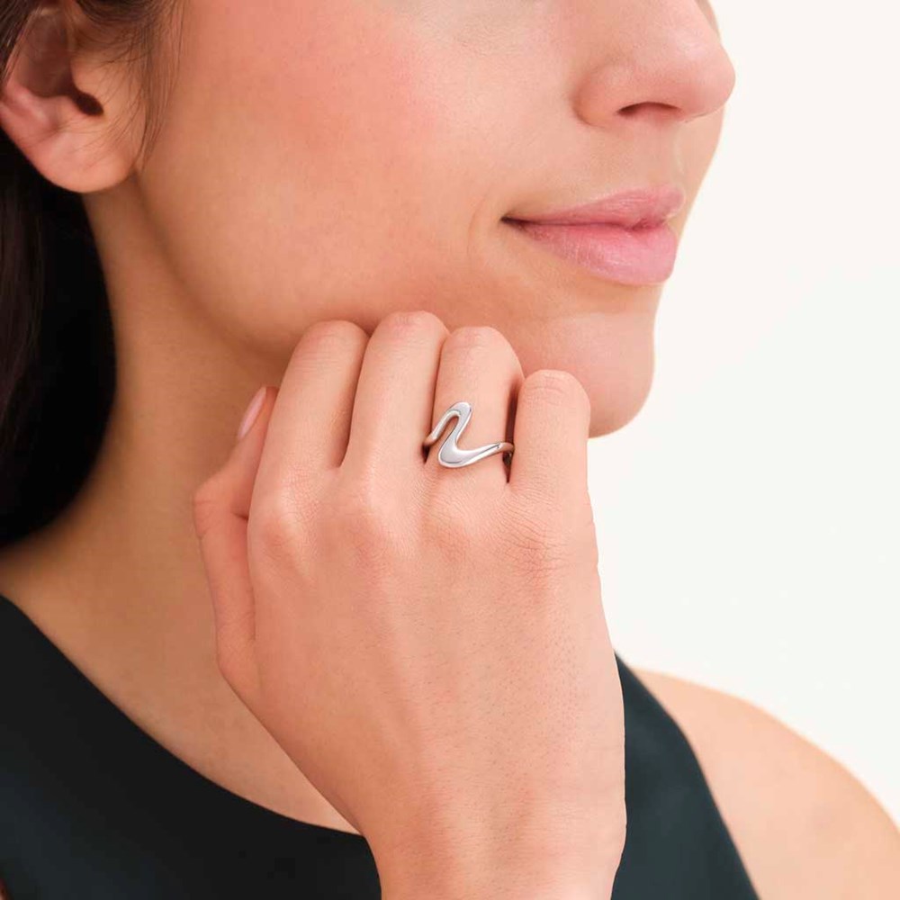 ROSEFIELD Wave Ring