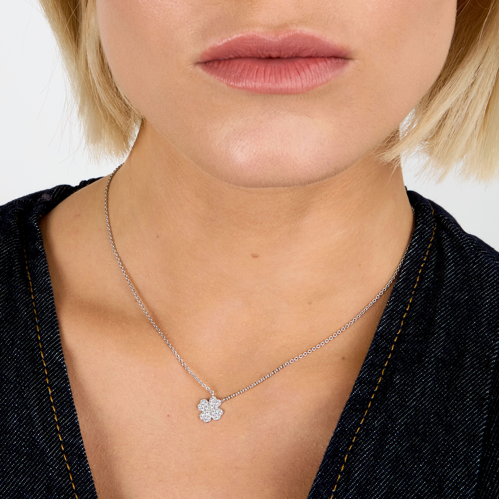 OWO JEWELRY  lifestyle