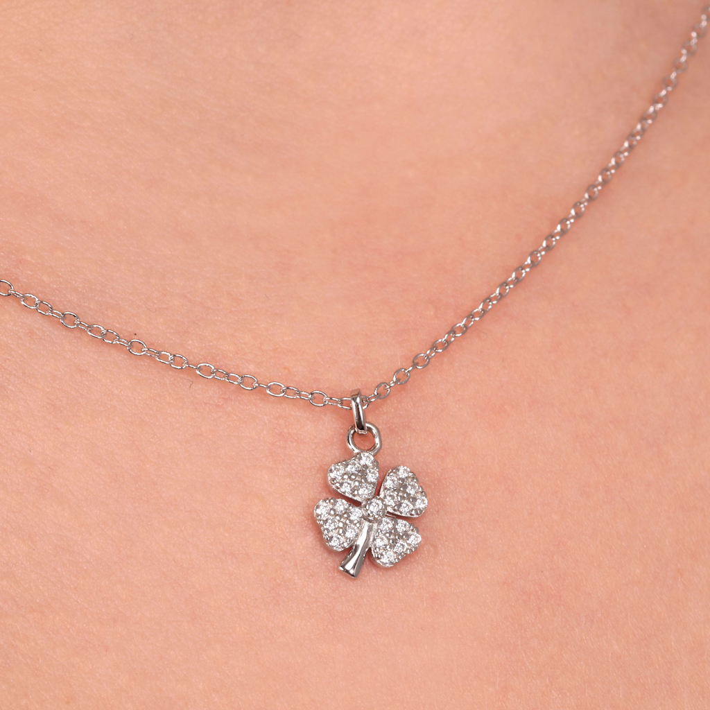 OWO JEWELRY  lifestyle