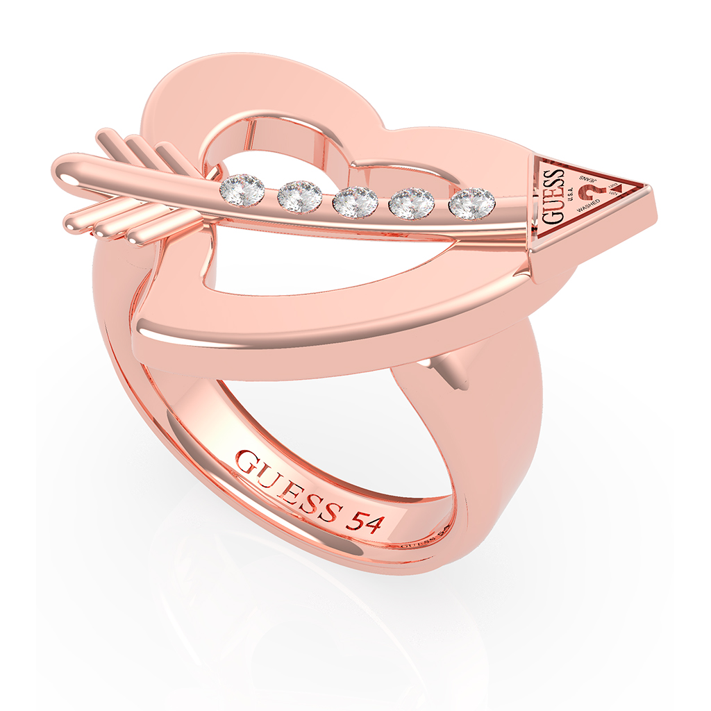 GUESS ACROSS MY HEART lifestyle
