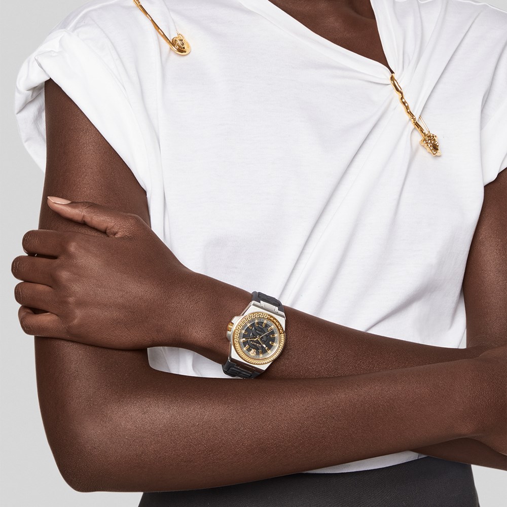 VERSACE CHAIN REACTION