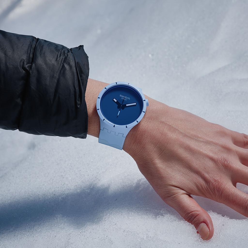 SWATCH BIG BOLD BIOCERAMIC ARCTIC lifestyle