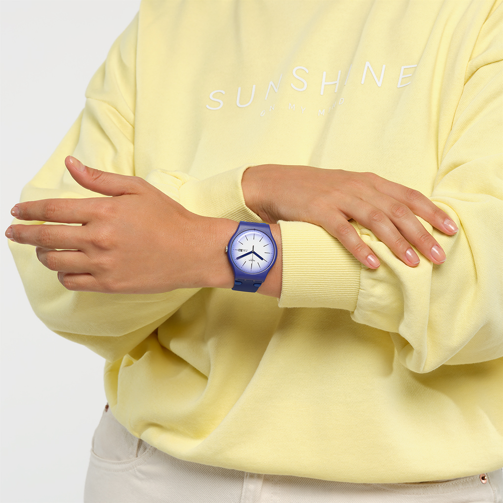 SWATCH VIOLET VERBENA lifestyle