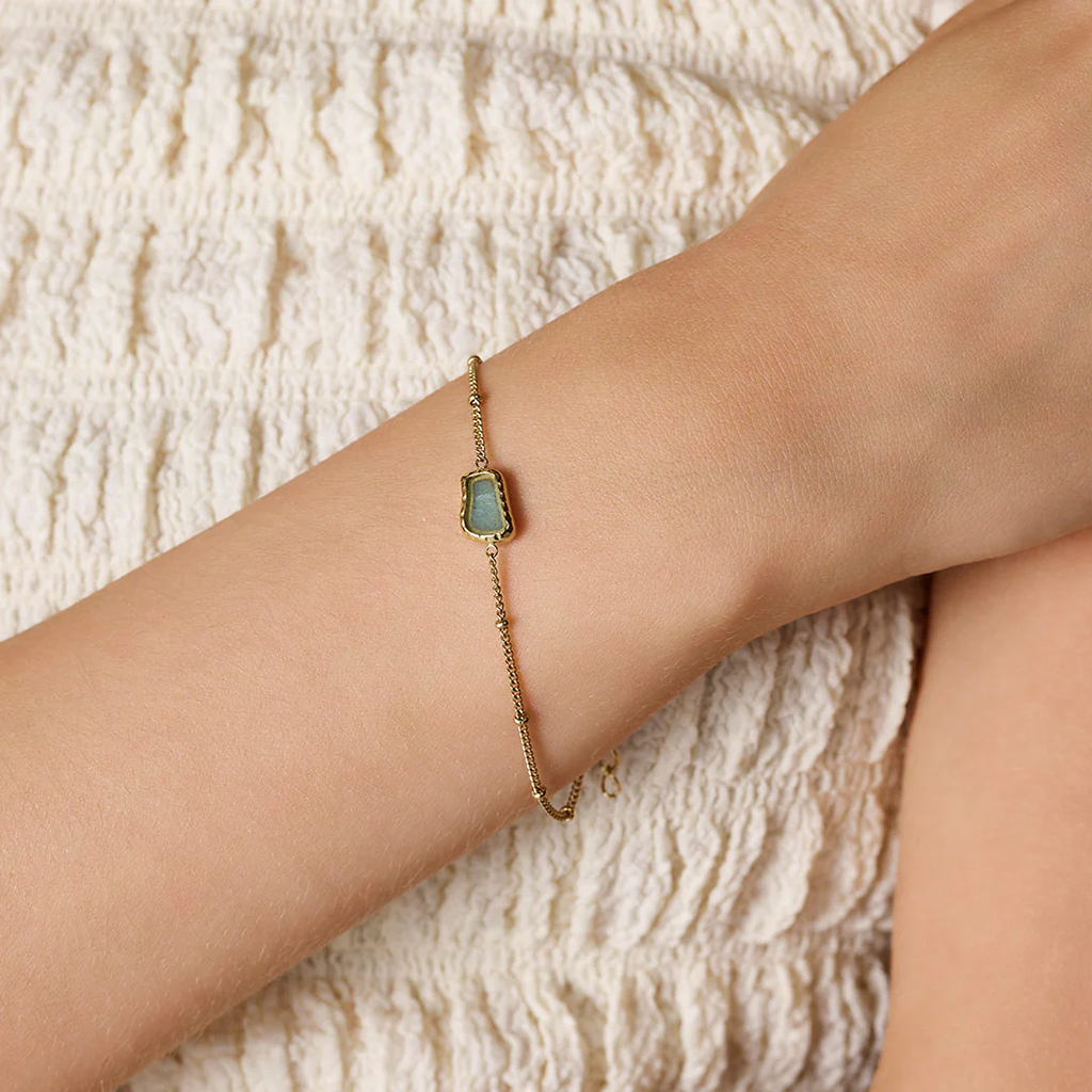 ROSEFIELD Organic Gemstone lifestyle
