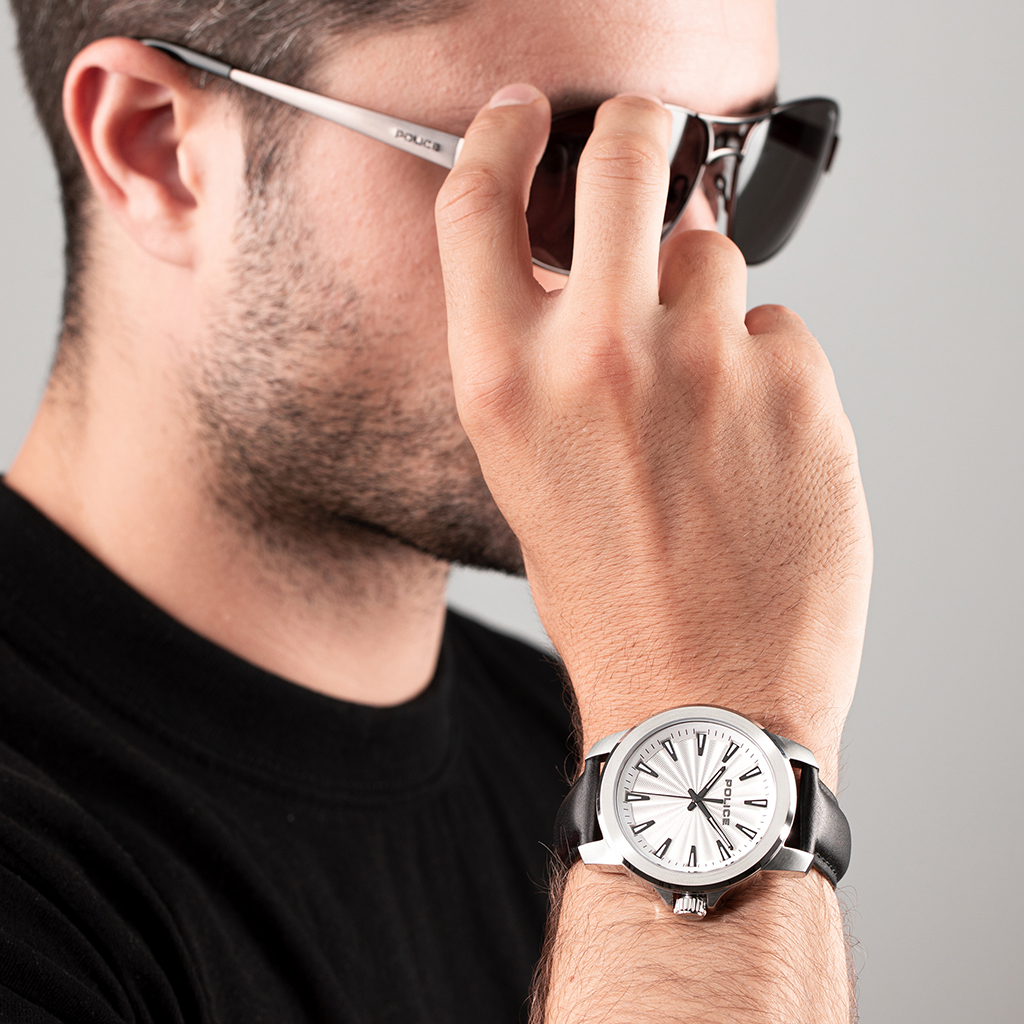 POLICE MENSOR lifestyle