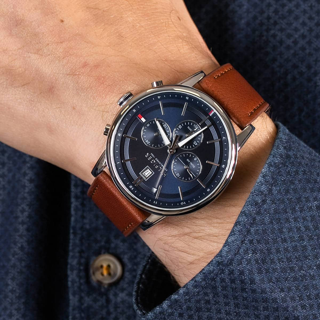 TOMMY HILFIGER 1791629 lifestyle