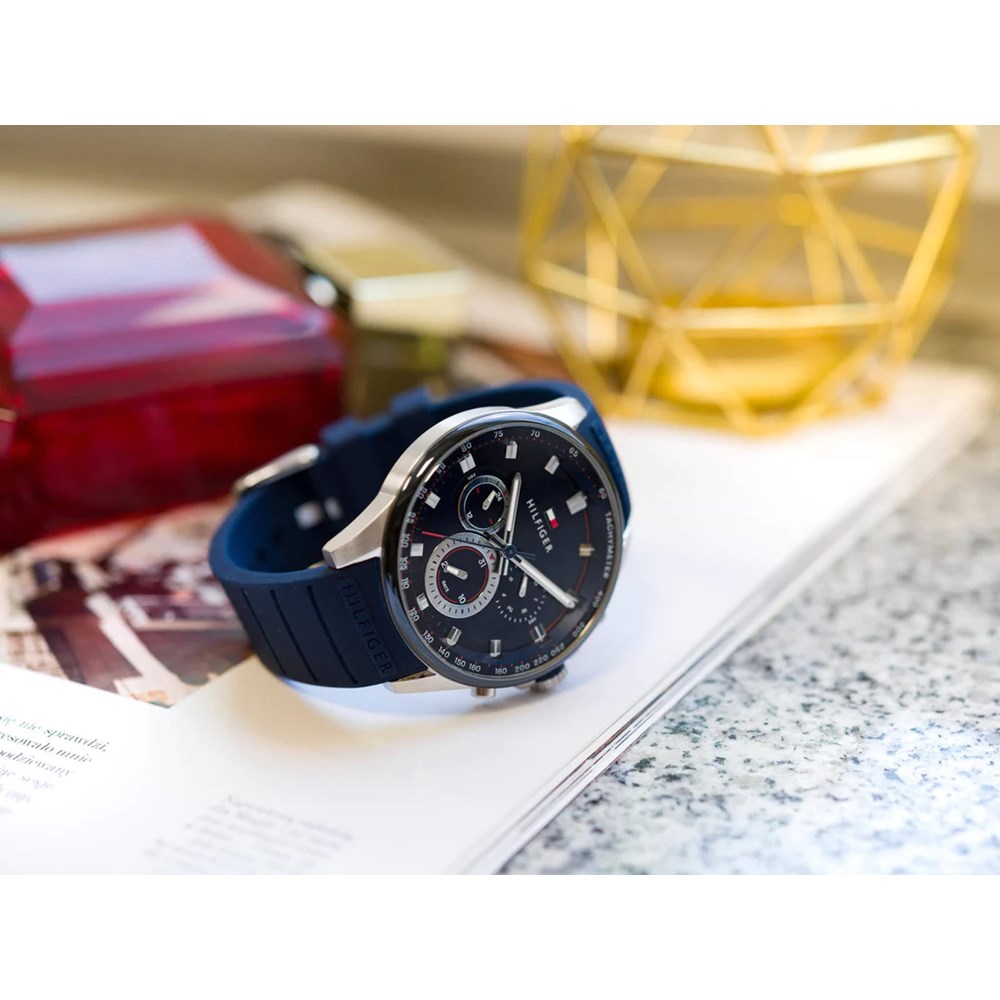 TOMMY HILFIGER MAX
