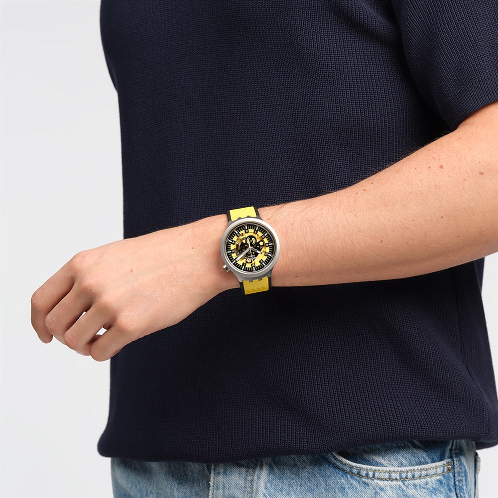 SWATCH BOLDEN YELLOW