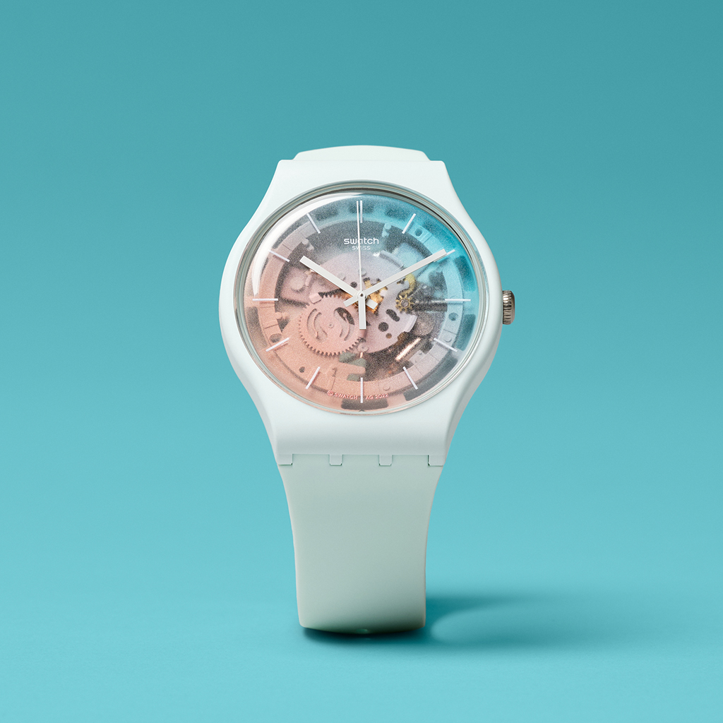 SWATCH FLEETINGLY ICEBLUE lifestyle