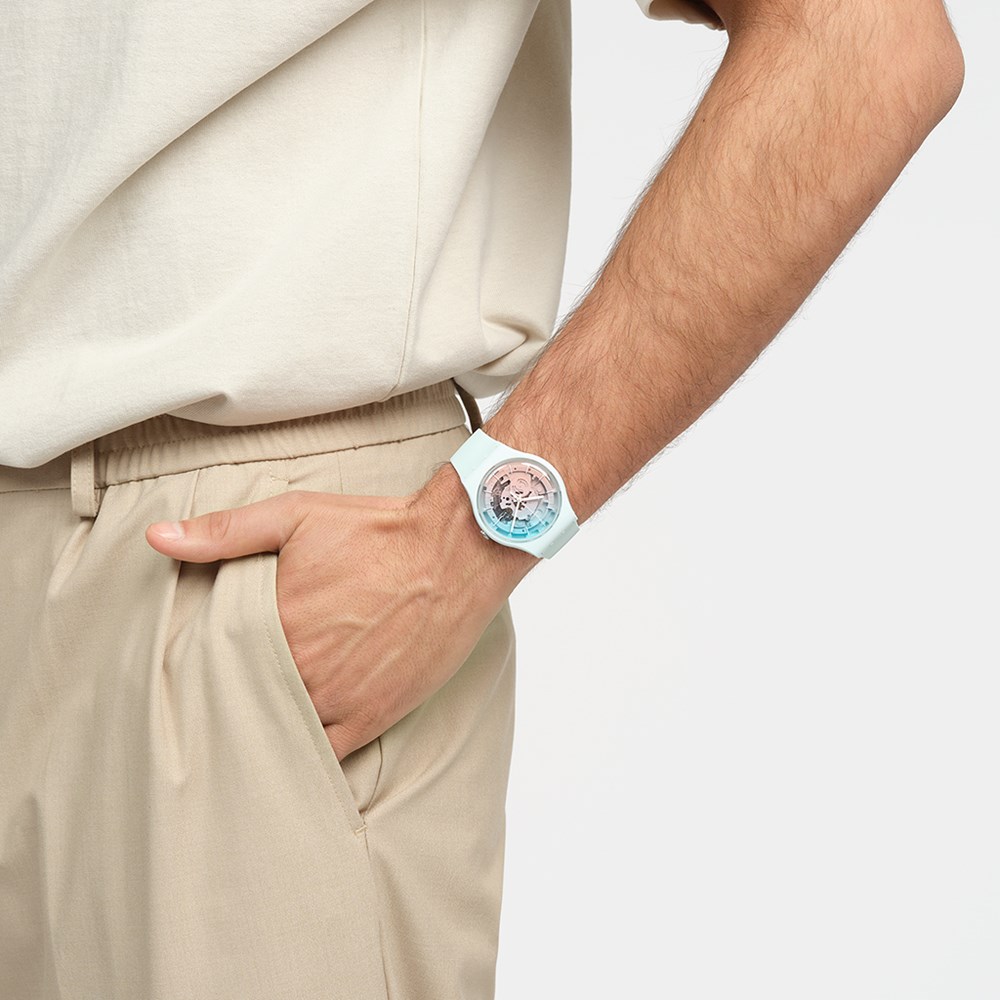 SWATCH FLEETINGLY ICEBLUE