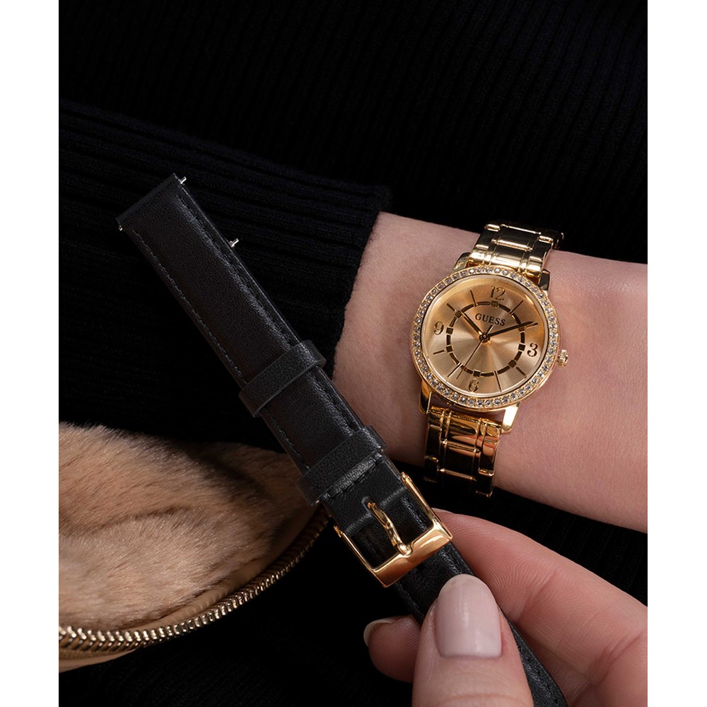 GUESS GOLD TONE