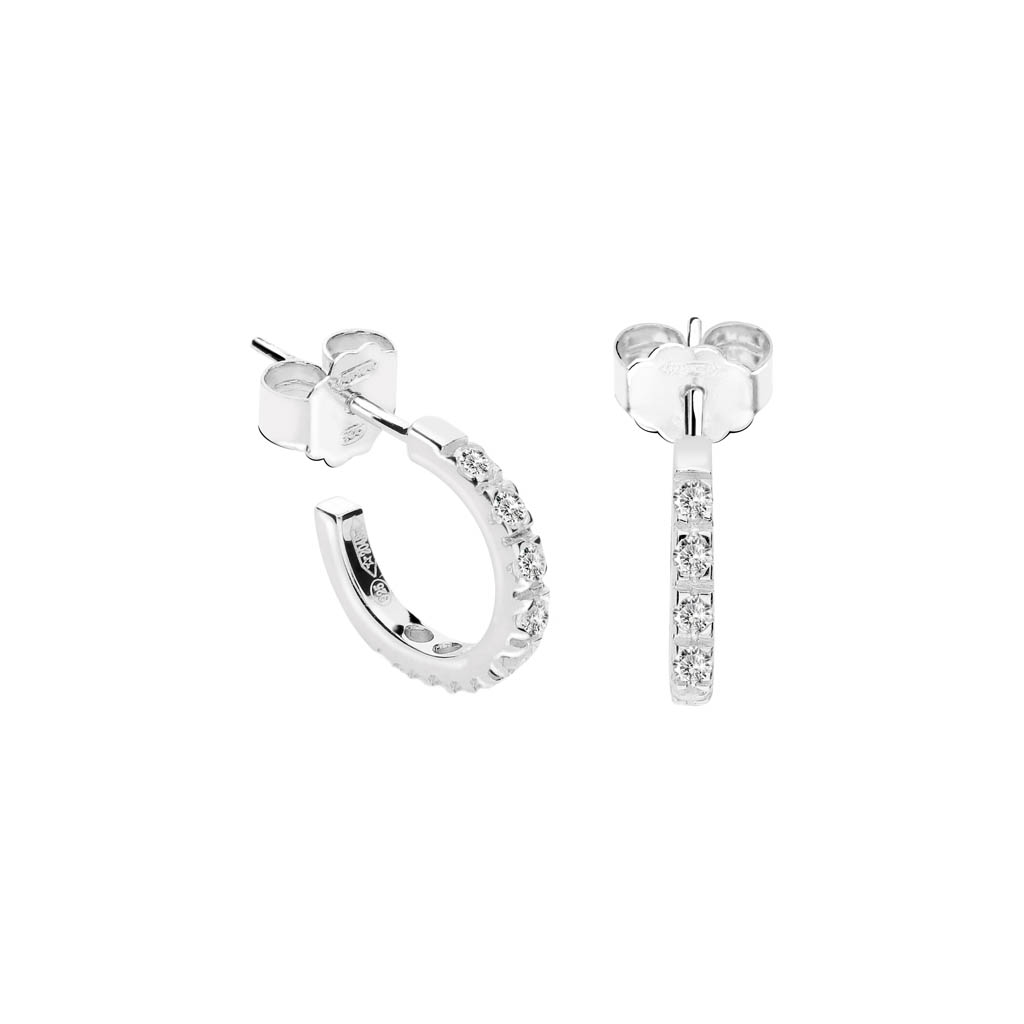 OWO JEWELRY lifestyle