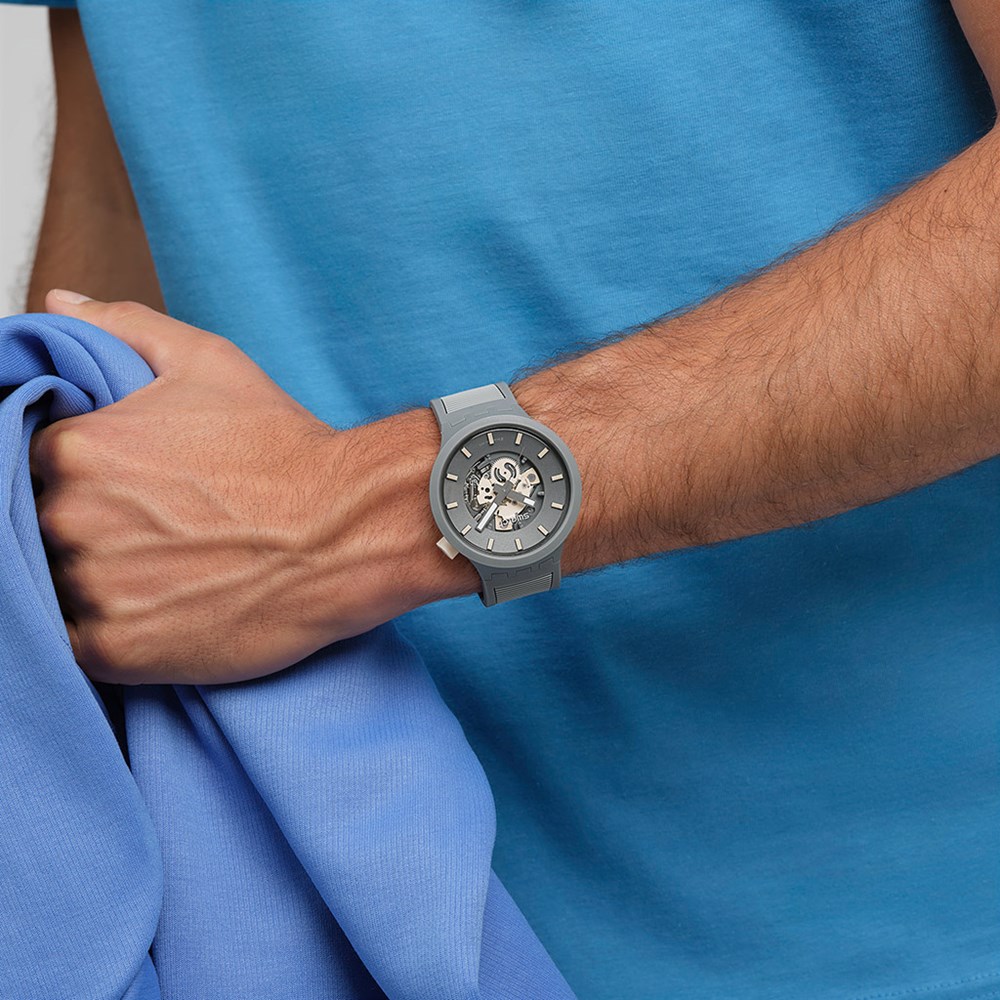SWATCH THRU THE HORIZON